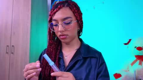 Sofia online show from February 14, 2:12 pm