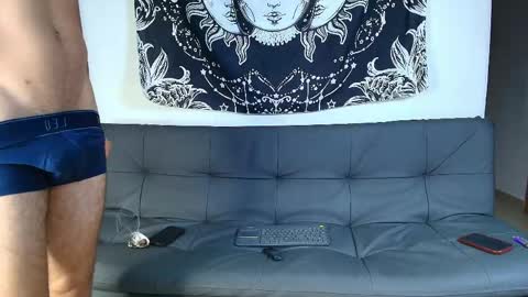 sofiablossom22 online show from May 30, 2:10 am