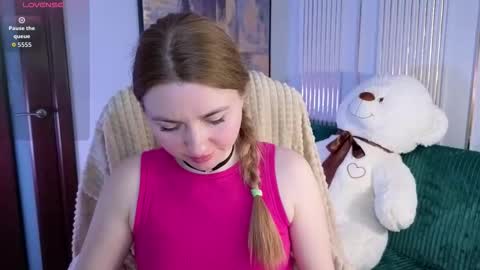 Sofia online show from March 4, 1:24 am