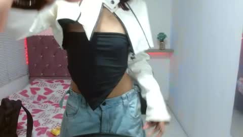 sofiasexygirl69 online show from July 13, 1:36 pm
