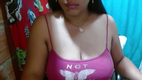 Snapshot of sofiia_77 chatting on February 1, 9:43 am sofi online show from February 1, 9:43 am