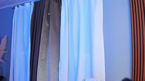 Sofi online show from November 10, 4:54 pm