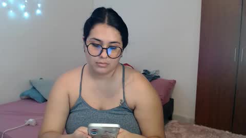 Snapshot of sofimabelnasty19 chatting on October 8, 3:24 am sofi online show from October 8, 3:24 am
