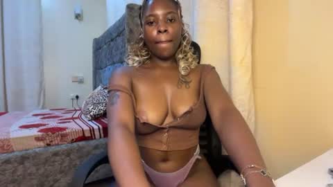 soft_nicole online show from July 27, 11:13 pm