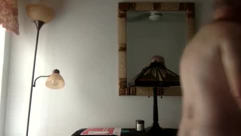 softball8888 online show from April 30, 6:46 pm