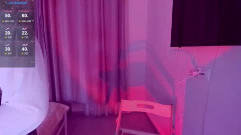 Emily online show from February 19, 7:59 pm