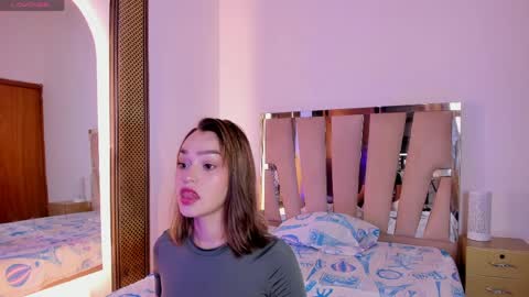 sofycutee online show from April 8, 12:41 pm