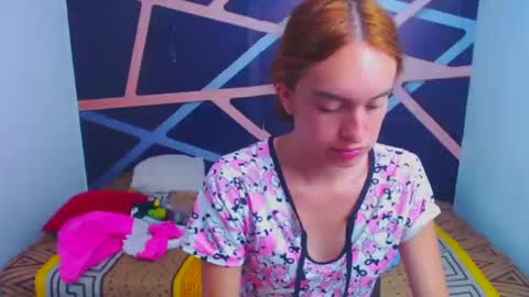 sofyswee online show from October 6, 1:18 pm