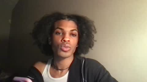 SolaceEve online show from October 28, 2:23 am