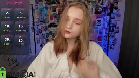 Snapshot of solefree chatting on September 13, 10:28 am Nora online show from September 13, 10:28 am