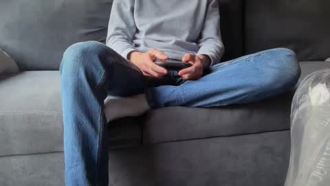 Sondages online show from March 26, 8:08 am