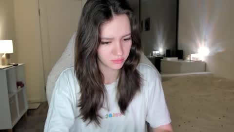 Snapshot of sonia_moon_ chatting on October 28, 2:56 am sonia_moon_ online show from October 28, 2:56 am