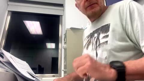 Max Banana online show from March 6, 11:14 am