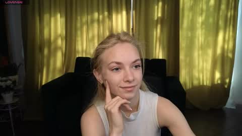 Sonya online show from May 6, 6:08 am