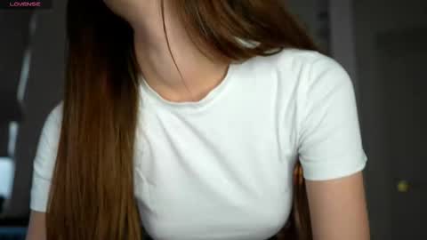 Eva 3 online show from March 3, 9:05 am