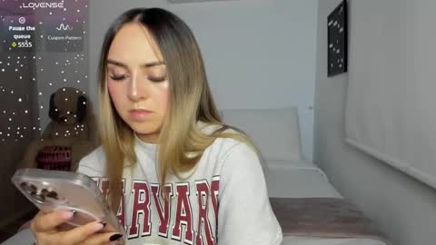 Sofi online show from March 12, 1:09 am