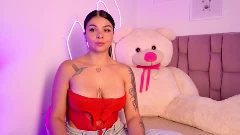 Sophia Carson online show from November 8, 7:39 pm