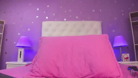 Sophia  online show from January 9, 7:41 pm