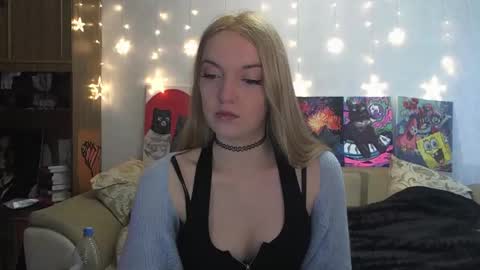 SophiaSonata online show from February 23, 1:32 pm