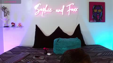 SOPHIE - FOXX online show from April 8, 12:19 pm