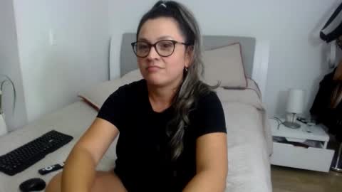 Sofa online show from December 18, 4:30 am