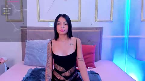 Sophie Sweet online show from February 26, 5:55 am