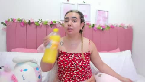 sophiee rosee online show from May 6, 9:43 pm