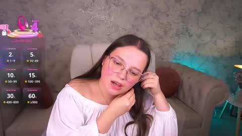 sophieedreams online show from October 3, 7:55 pm