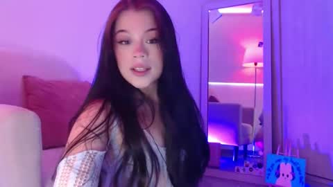 Sophie online show from September 24, 5:19 pm