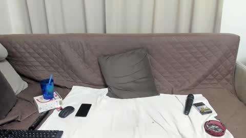 Snapshot of sophiestique chatting on February 11, 4:33 am Sofia online show from February 11, 4:33 am
