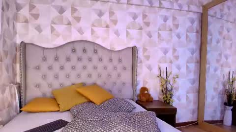 Sofia  online show from July 3, 3:33 am