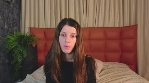 sorayanox online show from November 27, 6:15 pm