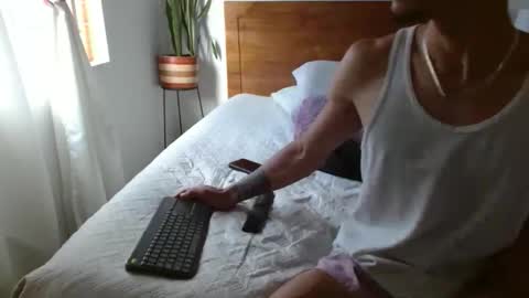 businessman online show from December 20, 9:11 pm