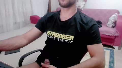 luis online show from September 9, 9:37 pm