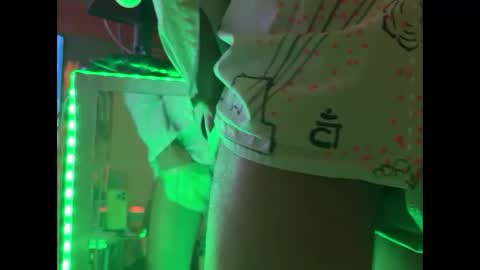 Litchie69 online show from January 4, 1:10 am