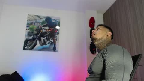 soy_apolo online show from November 12, 2:03 am