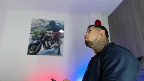 soy_apolo online show from November 18, 3:26 pm