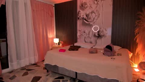 Camila Ortiz online show from March 18, 5:35 am