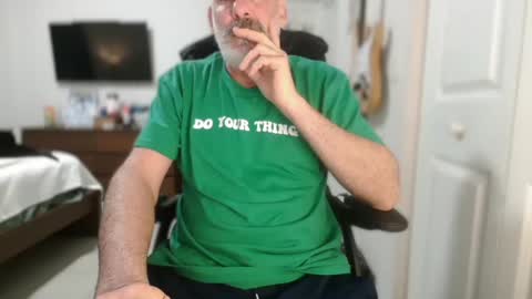 WhiteWolfFL online show from January 1, 1:48 pm