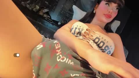 soysabrinathebest online show from August 4, 11:01 pm