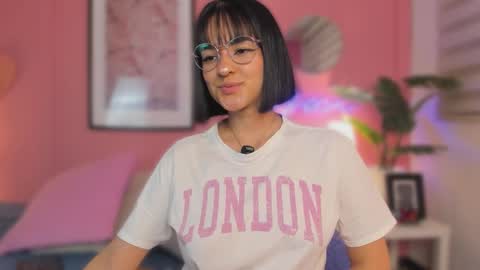 Aleja online show from December 19, 5:58 am