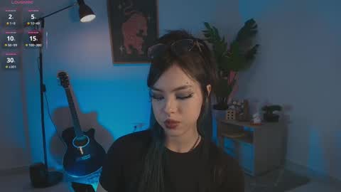 ali online show from December 3, 1:15 am