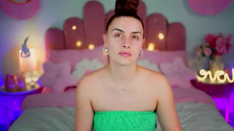 Julia online show from June 14, 1:35 pm