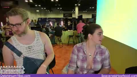 Spaceneighbor online show from June 26, 10:15 pm