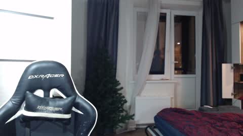 Mike online show from January 3, 9:57 pm