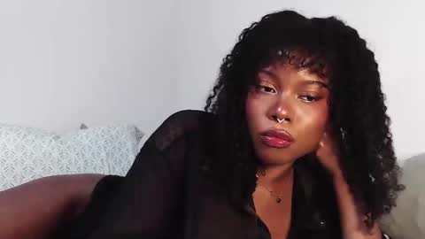 Soleil online show from November 10, 3:04 pm