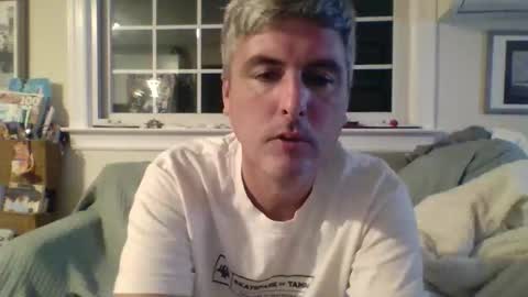 Snapshot of specialsauce28 chatting on October 26, 2:12 am specialsauce28 online show from October 26, 2:12 am