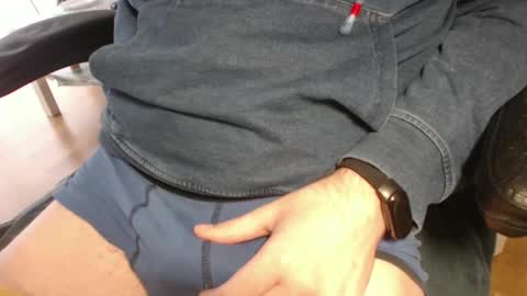 specific94 online show from December 7, 12:29 pm