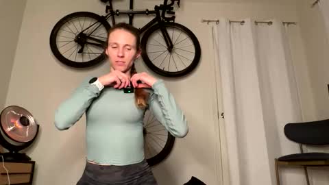 speedracer520 online show from February 1, 4:53 am