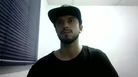 sperm_donor94 online show from November 11, 11:29 pm